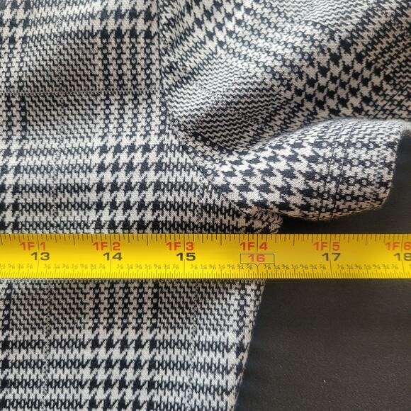 Popular Basics Gray Plaid Bodycon Short-Sleeve Dress M Gingham-Inspired School - Picture 7 of 8